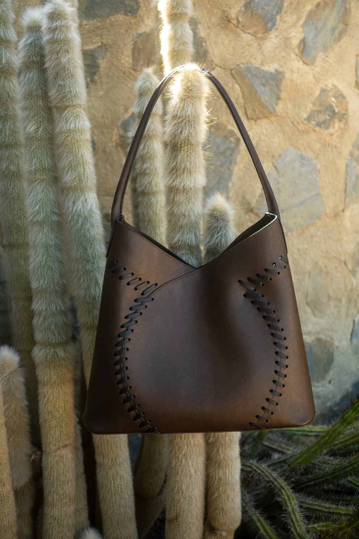 The Musa handbag detail