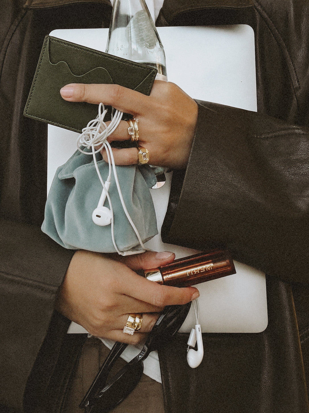 Onda Cardholder in Nopal