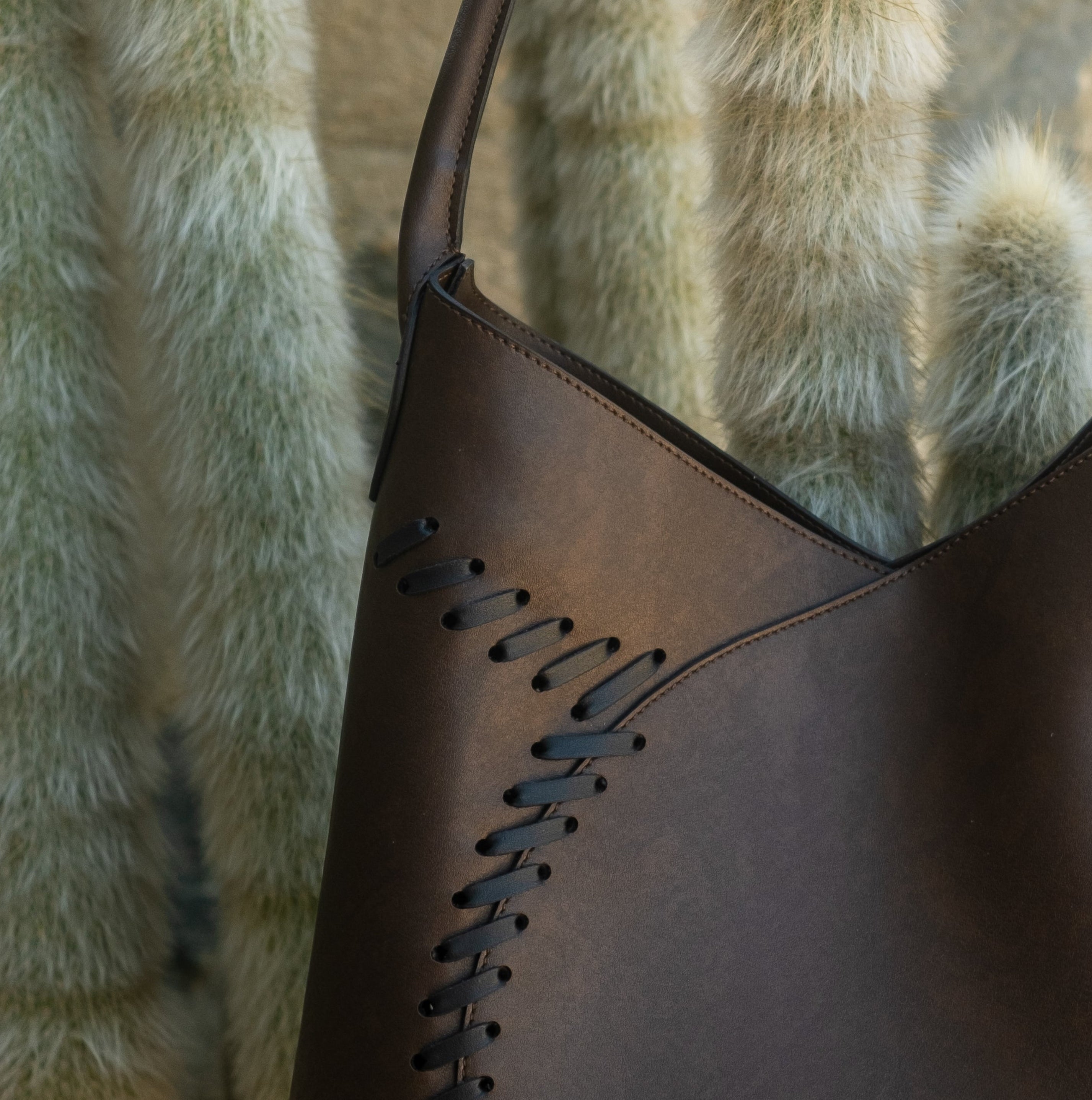 Nopal cactus leather by Póoj Studios